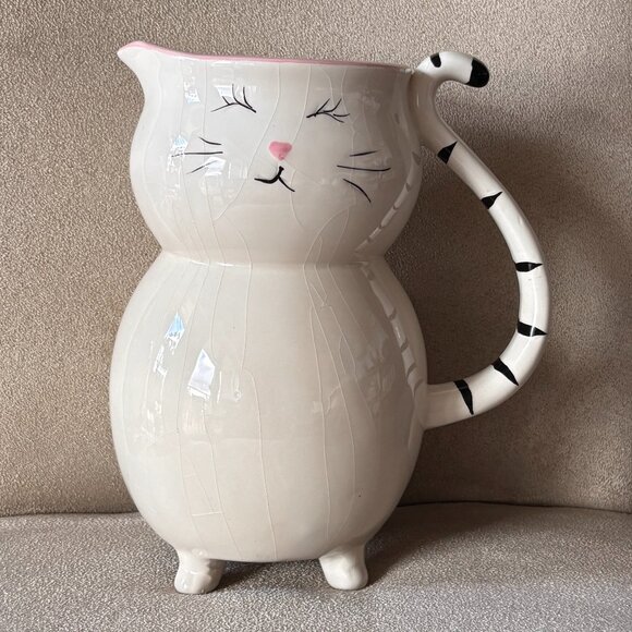 Cat Pitcher or Vase - Picture 1 of 7